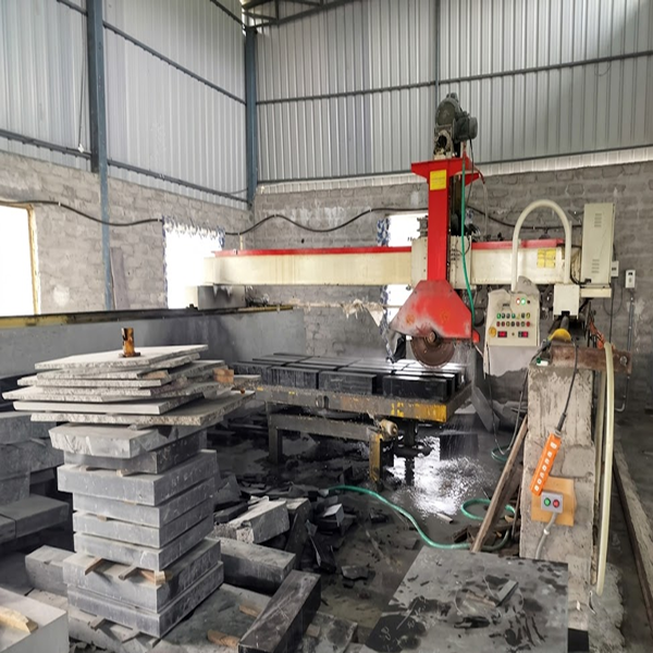 granite headstone cutting and finishing